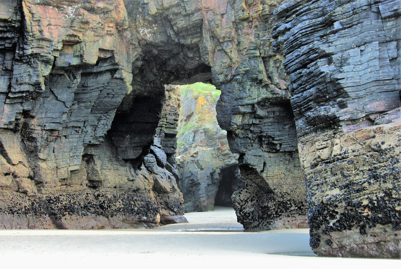 Playa de Las Catedrales, Foz